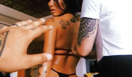 Söz baharatlı iki kız ile busty erotik full hissediyorum