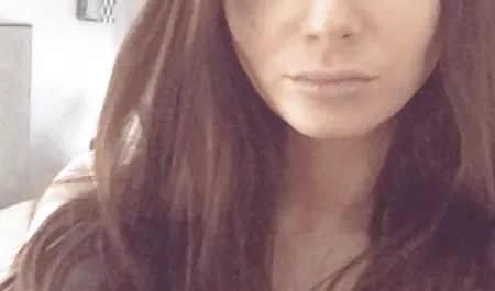 Külotlu erotik xnxx çorap yırtılması, diş kediye