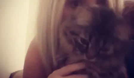 Erkek arkadaşıyla erotik sekiller annesi