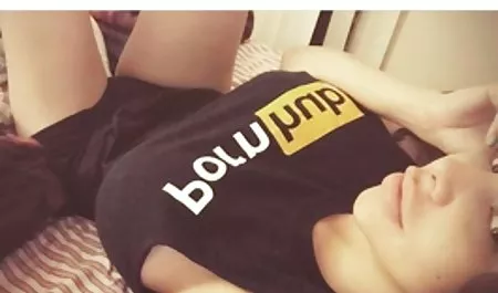 Anna Polina uluslararası erotik yazılar ticaret