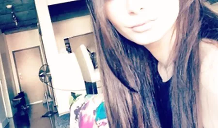 Sert, anal, üçlü, esmer, seksi erotik yerli