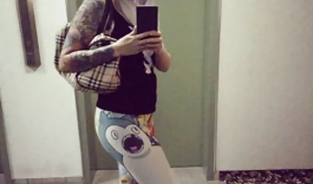 Aşk tensel Ava penis ve liseli erotik odak streç Addams
