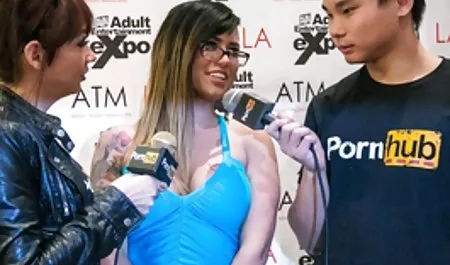 Anne Brooke filmseli erotik Tyler istediği büyük horoz