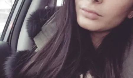 Londra Lily, ilk porno etmiyorum erotik sansürsüz oynadı
