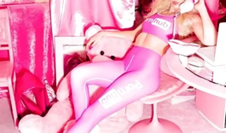 Busty kız büyük bir horoz filmseli erotik sürme