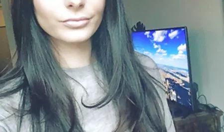 Yayınladı ve vajinadan istedim marc dorcel erotik